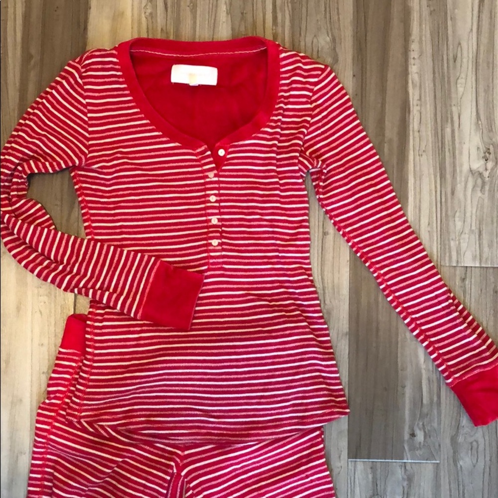 Victoria’s Secret Christmas/holiday thermal pj set